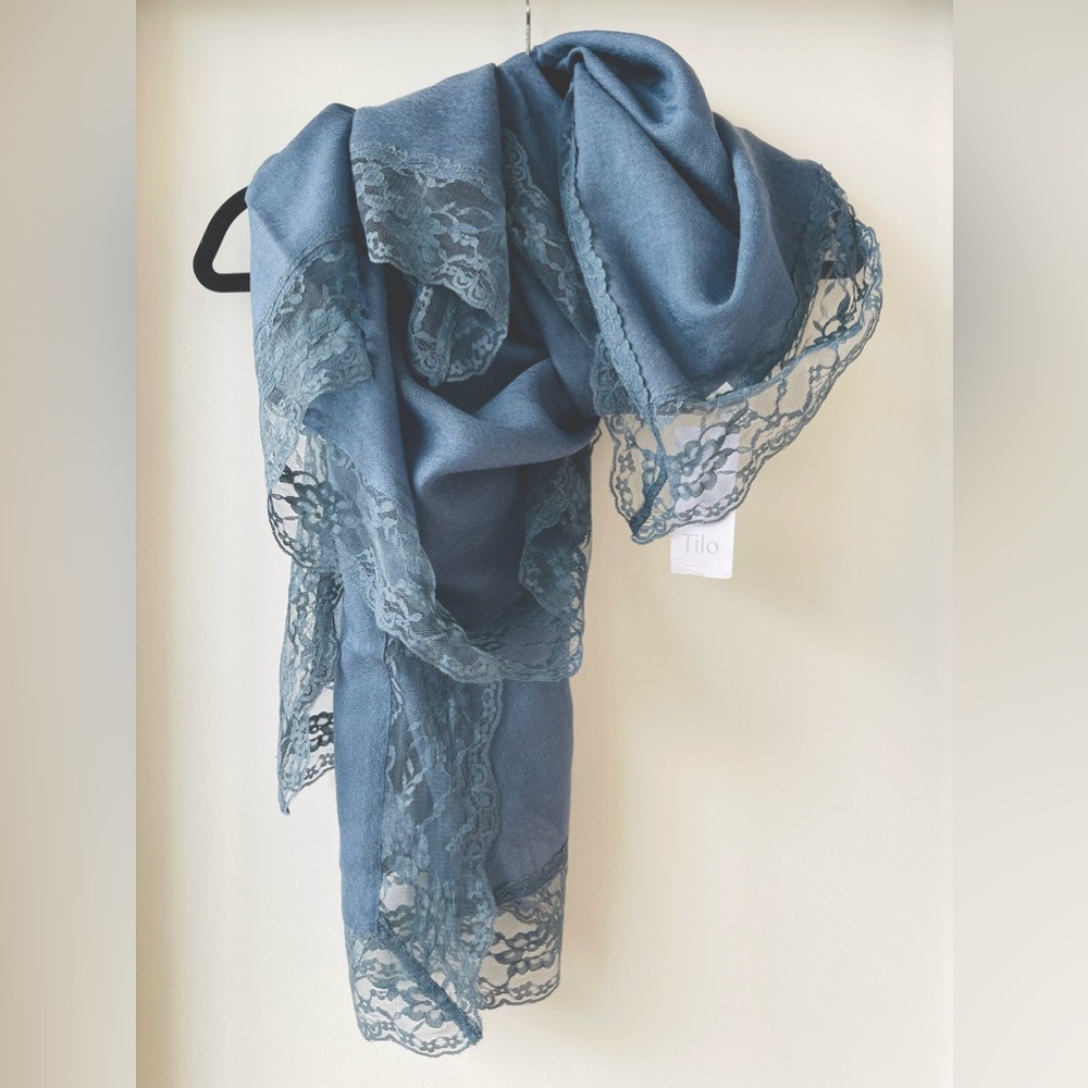 TILO Scarves for the Lace Lover 💙 NEW! Beautiful pieces day to night.